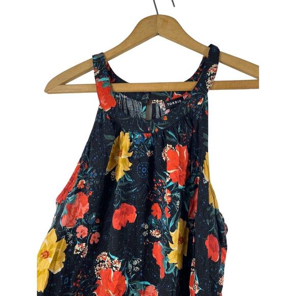 Torrid Size 1 XL 1X Goddess Tank Top Tunic Blouse Black Floral Rayon Stretch - Picture 6 of 8